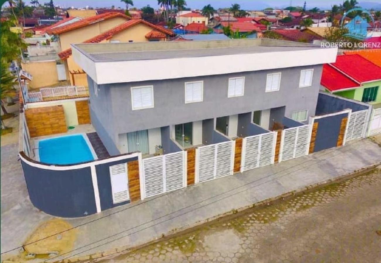 Peruibe: Casa Em Condominio C/ Piscina Exterior foto